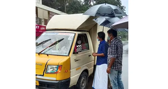 കെസിവൈഎല്ലിന്‍റെ നേതൃത്വത്തിൽ ദീർഘദൂര ചരക്ക് വാഹനങ്ങളിലെ ജീവനക്കാർക്ക് ഭക്ഷണവും കുടിവെള്ളവും നല്‍കി