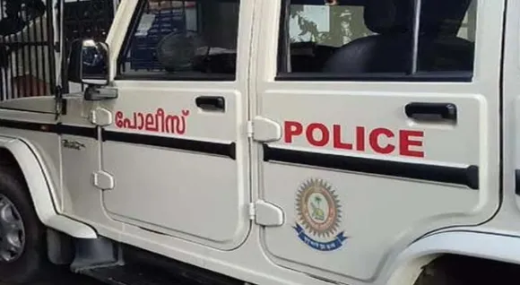 മുൻ വൈരാഗ്യം: തൊടുപുഴ പൂമാലയിൽ തടികയറ്റാനെത്തിയ ലോറി ഡ്രൈവര്‍ക്ക് കഴുത്തിൽ കുത്തേറ്റു; പ്രതി ഒളിവിൽ