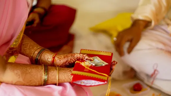 സ്ത്രീധനം വാങ്ങുന്നവർക്ക് ജോലിയില്ലെന്ന് ഏരീസ് ഗ്രൂപ്പ്