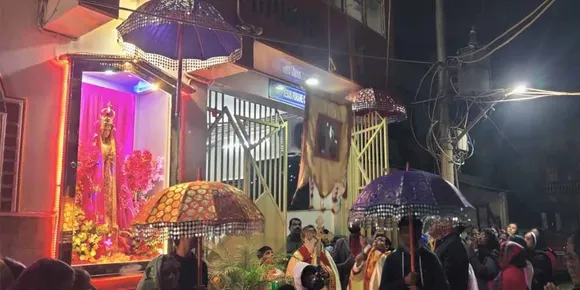 പാലം ഇൻഫന്റ് ജീസസ് ഫൊറോനാ പള്ളിയിൽ ഉണ്ണീശോയുടെയും പരിശുദ്ധ ദൈവമാതാവിന്റെയും വി. സെബസ്ത്യാനോസിന്റെയും സംയുക്ത തിരുനാളിനോട് അനുബന്ധിച്ച് ഫാ. ജിതിൻ മുട്ടത്ത് കൊടി ഉയർത്തി