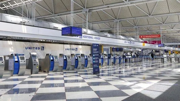 യുണൈറ്റഡ് എയര്‍ലൈന്‍സ് 36,000 ജീവനക്കാരെ പിരിച്ചുവിടുന്നു, ഡാളസ്, ഹൂസ്റ്റന്‍ എന്നിവടങ്ങളില്‍ നിന്ന് 4700