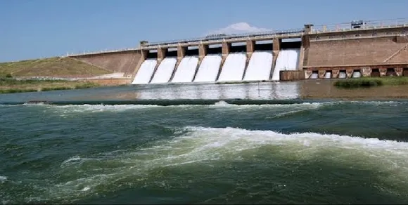 മുന്നറിയിപ്പില്ലാതെ തുറന്നുവിട്ട ആളിയാർ ഡാമിൻ്റെ ഷട്ടറുകൾ അടച്ചു, പുഴകളിൽ ജലനിരപ്പ് താഴ്ന്നു തുടങ്ങി