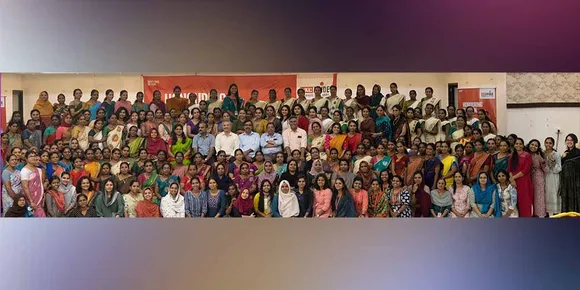 വനിതാ ജീവനക്കാര്‍ക്ക് വികെസി ഗ്രൂപ്പിന്റെ ആദരം