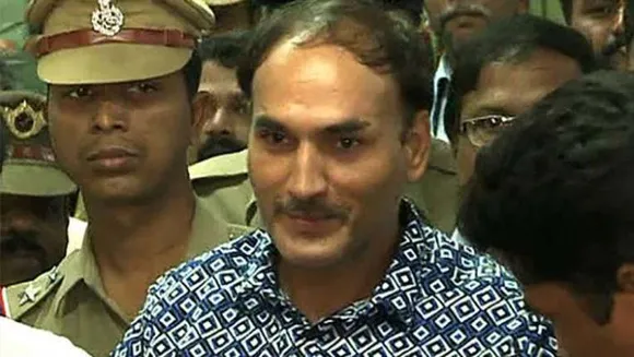തന്റെ ജീവിതകഥ സിനിമയാക്കി ചിത്രത്തിന്റെ അണിയറപ്രവര്‍ത്തകർ വഞ്ചിച്ചു; പരാതിയുമായി ബണ്ടി ചോര്‍
