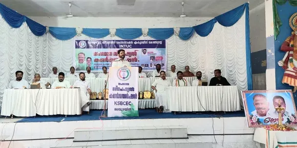 മദ്യനിരോധനം അട്ടിമറിക്കുകയാണ് ജനങ്ങൾ ചെയ്തത്: വി.കെ. ശ്രീകണ്ഠൻ എംപി 