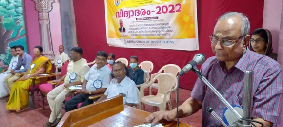 കൊക്കിനേ പോലെ കൂർമ്മ ബുദ്ധിയും ശ്വാനനിദ്രയുമാണ് വിദ്യാർത്ഥികൾക്കു വേണ്ടത്: ജസ്റ്റിസ് എംഎൻ കൃഷ്ണൻ