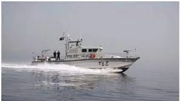 ഒമാനിലേക്ക് അനധികൃതമായി പ്രവേശിക്കാന്‍ ശ്രമിച്ച പത്ത് പേരെ റോയല്‍ ഒമാന്‍ പൊലീസ് പിടികൂടി