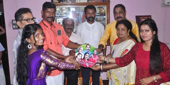 ആർകെ മീഡിയയുടെ ബാനറിൽ രാധാകൃഷ്ണൻ കാരാകുറുശ്ശി കഥയും തിരകഥയും നിർവഹിച്ച 'ചിതറിയ ജീവിതങ്ങൾ' ടെലിസിനിമയുടെ സിഡി പ്രകാശനം നിര്‍വഹിച്ചു  