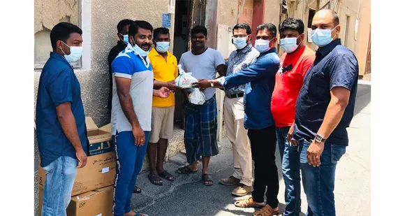 തൊഴിലാളികൾക്ക് ഭക്ഷണം നൽകി കെപിഎയുടെ പെരുന്നാൾ ആഘോഷം