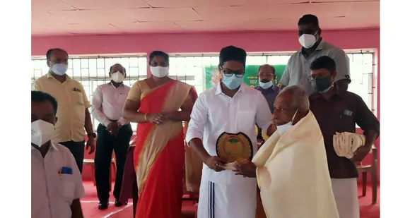 കർഷകദിനത്തോട് അനുബന്ധിച്ച് ഉഴവൂർ ഗ്രാമപഞ്ചായത്തിൽ മികച്ച കർഷകരെ ആദരിച്ചു