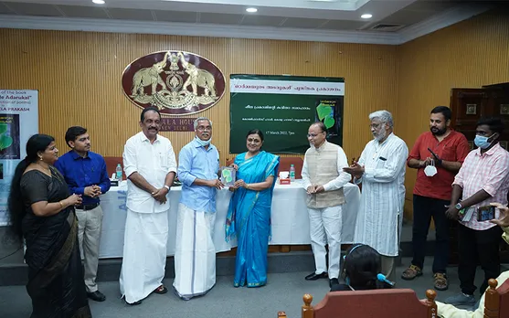 ദില്ലി മലയാളികളുടെ സ്നേഹാദരങ്ങൾ ഏറ്റു വാങ്ങി ഷീല പ്രകാശിൻ്റെ പുസ്തക പ്രകാശനം