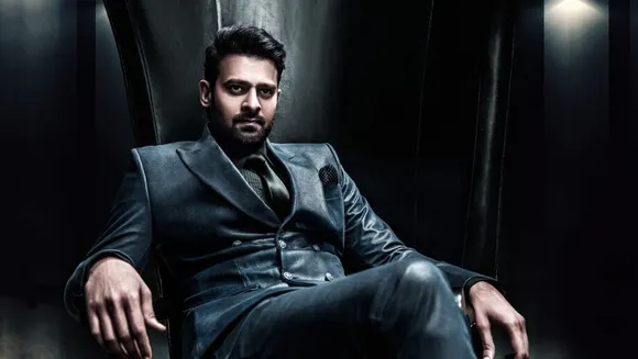 മഹാനടിയുടെ സംവിധായകനും പ്രഭാസും ഒന്നിക്കുന്നു ; അണിയറയില്‍ ഒരുങ്ങുന്നത് കിടിലന്‍ ചിത്രം