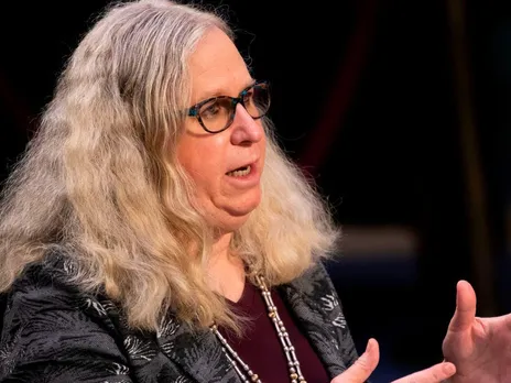 ഫോര്‍ സ്റ്റാര്‍ ഓഫീസറായി അമേരിക്കയിലെ ആദ്യ ട്രാന്‍സ്ജന്റര്‍ സ്ത്യപ്രതിജ്ഞ ചെയ്തു