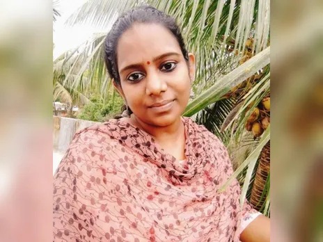 നിഴൽരേഖ - കവിത