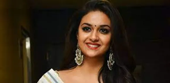 ഒടുവിൽ ഞാനും പോസിറ്റീവ്, കോവിഡിന്റെ വ്യാപനം ഭയപ്പെടുത്തുന്നു; കീർത്തി സുരേഷ്