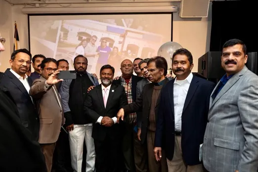 മിസ്സോറി സിറ്റി മേയർ റോബിൻ ഇലക്കാട്ടിന്റെ സത്യപ്രതിജ്ഞ  ചടങ്ങ്  പ്രൗഢഗംഭീരമായി