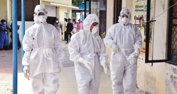 പരിയാരം മെഡിക്കല്‍ കോളേജില്‍ ആശങ്കയേറുന്നു;  37 ആരോഗ്യ പ്രവര്‍ത്തകര്‍ക്ക് രോഗം സ്ഥിരീകരിച്ചു, 140 പേര്‍ നിരീക്ഷണത്തില്‍