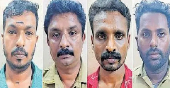 സമയത്തെച്ചൊല്ലിയുള്ള തർക്കം; യാത്രക്കാർ ഉള്ളിലിരിക്കെ സ്വകാര്യ ബസുകൾ പരസ്പരം കൂട്ടിയിടിപ്പിച്ചു ജീവനക്കാരുടെ അതിക്രമം, പരിഭ്രാന്തരായ യാത്രക്കാർ ഇറങ്ങിയോടി; ഡ്രൈവർമാർ ഉൾപ്പെടെ 4 ജീവനക്കാർ അറസ്റ്റിൽ, ബസുകളുടെ ഫിറ്റ്നസ് റദ്ദാക്കി