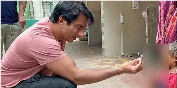 നാലു കൈകാലുകളുമായി ജനിച്ച പെണ്‍കുട്ടിക്ക് ചികിത്സാ സഹായവുമായി സോനു സൂദ്; ശസ്ത്രക്രിയ വിജയകരം