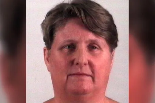 ഹ്യൂസ്റ്റണിൽ മകന്റെ ബേസ്ബോള്‍ ഗ്രൂപ്പ് ഫണ്ടില്‍ നിന്ന് മൂന്നു ലക്ഷം ഡോളര്‍ മോഷ്ടിച്ച അമ്മയ്ക്ക് എട്ട് വര്‍ഷം തടവ്