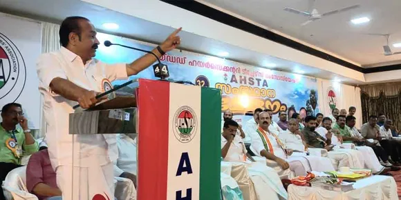 വിദ്യാഭ്യാസപരമായും സാമ്പത്തികമായും കേരളം നാശത്തിലേക്ക് കൂപ്പുകുത്തുകയാണ്: പ്രതിപക്ഷ നേതാവ് വി.ഡി സതീശൻ 