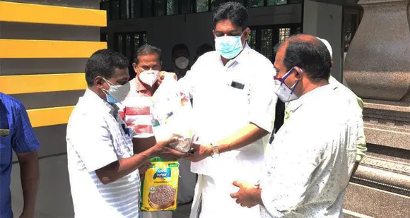 ഗുരുകാരുണ്യം ഭക്ഷ്യധാന്യ കിറ്റ് വിതരണ ചെയ്തു