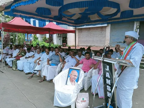 അഗ്നിപഥിനെതിരെ പൊന്നാനിയിൽ ഉപവാസ സമരം നടത്തി