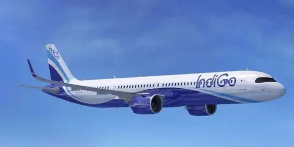 പക്ഷിയിടിച്ചു; ഇന്‍ഡിഗോ വിമാനം അഹമ്മദാബാദില്‍ ഇറക്കി