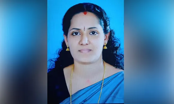 രാമപുരത്ത് വൻ അട്ടിമറി. ഷൈനി സന്തോഷ് യുഡിഎഫ് വിട്ട് എൽഡിഎഫിലെത്തി വീണ്ടും പഞ്ചായത്ത് പ്രസിഡൻറ്. മാണി ഗ്രൂപ്പിനെ യുഡിഎഫിൽ തിരികെ എത്തിക്കാനുള്ള ചിന്തൻശിബിർ പ്രഖ്യാപനത്തിന് പിന്നാലെ പാലായിൽ യുഡിഎഫ് അസംതൃപ്തരെ പിടികൂടി മാണി ഗ്രൂപ്പിൻ്റെ 'ചിന്തൻ ശിബിരം' രാമപുരത്ത്