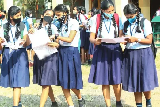 പ്ലസ് വൺ പ്രവേശനത്തിനുള്ള അവസാന തീയതി നീട്ടി: ആദ്യഘട്ട അലോട്ട്മെന്റ് സെപ്റ്റംബർ 22ന്