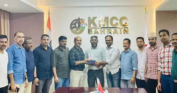 ഷാനവാസ് കായംകുളത്തിനു മനാമ കെഎംസിസി യാത്രയപ്പ് നൽകി