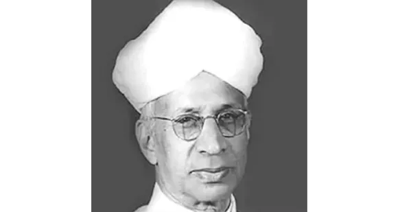വിജ്ഞാനത്തിൻ്റെ സമന്വയ ചിന്തകന്‍... മൂല്യസമ്പത്തുള്ള തലമുറകളെ വാര്‍ത്തെടുക്കേണ്ട കേന്ദ്രങ്ങളെ വര്‍ഗീയ-അസമത്വ ആശയങ്ങളില്‍ നിന്നും സംരക്ഷിക്കാനുള്ള ഊര്‍ജമായി മാറട്ടെ ദേശീയ അധ്യാപകദിനവും കെ.എസ് രാധാകൃഷ്ണന്റെ ഓര്‍മ്മകളും സംഭാവനകളും... (ലേഖനം)