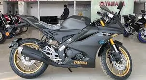 യമഹ മോട്ടോർ ഇന്ത്യ ഏറെ ജനപ്രിയ മോഡലായ YZF-R15 V4 മോട്ടോർസൈക്കിൾ പരിഷ്‍കരിച്ചു