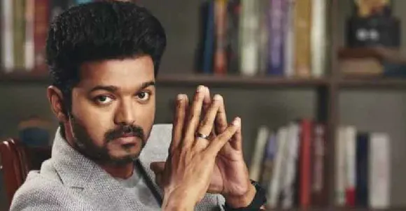 തന്‍റെ പേരില്‍ രാഷ്ട്രീയ പാര്‍ട്ടി രൂപീകരിക്കുന്നതിനെതിരെ നടന്‍ വിജയ് ഹൈക്കോടതിയില്‍