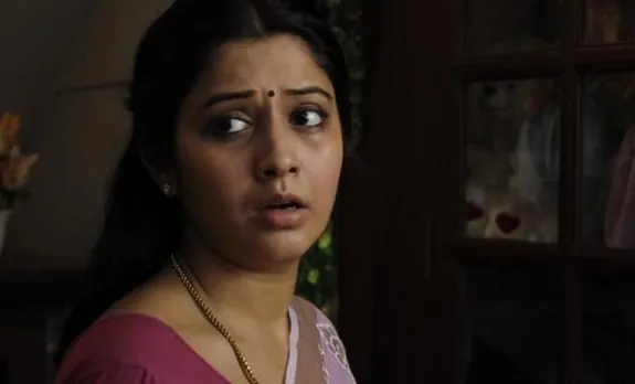 ചികിത്സാ സഹായം നല്‍കിയതിനു ശേഷം നടന്‍ രവി പ്രകാശ് തന്നെ ശല്യപ്പെടുത്തുന്നുവെന്ന്‍ നടി വിജയലക്ഷ്മി. പോലീസില്‍ പരാതി നല്‍കി