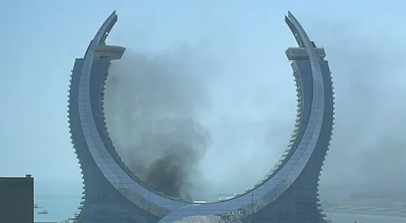 ഖത്തറില്‍ നിര്‍മ്മാണത്തിലിരിക്കുന്ന കെട്ടിടത്തിന് തീപിടിച്ചു