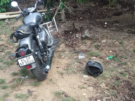 നെല്ലിയാമ്പതി കാണാനെത്തിയ നവദമ്പതികള്‍ക്ക് കാട്ടാനയുടെ ആക്രമണത്തിൽ പരിക്കേറ്റു