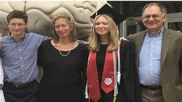 മക്കളെയും ഭാര്യയെയും കൊലപ്പെടുത്തി 61 കാരൻ ആത്മഹത്യ ചെയ്തു