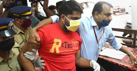 കോണ്‍ഗ്രസ്, ബിജെപി നേതാക്കളുടെ പേര് പറയാന്‍ നിര്‍ബന്ധിച്ചെന്ന സരിത്തിന്റെ വാദം തള്ളി ജയില്‍ സൂപ്രണ്ട്