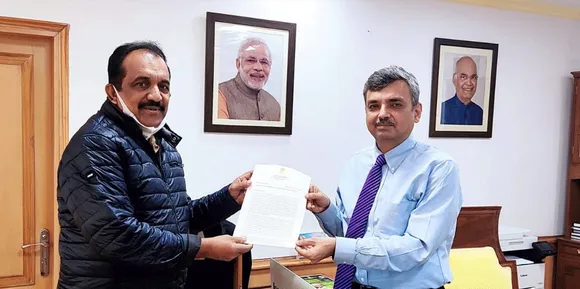 കൊരട്ടിയിലെ കേന്ദ്രസർക്കാർ പ്രസ്സ് അടച്ചുപൂട്ടരുതെന്നാവശ്യപ്പെട്ട് ബെന്നി ബഹനാൻ എം.പി. നിവേദനം നൽകി