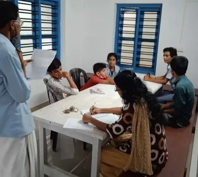 ആണ്ടൂര്‍ ദേശീയ വായനശാലയില്‍ ബഷീര്‍ അനുസ്മരണം നടത്തി