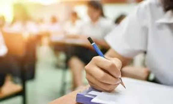 എസ്​.എസ്​.എൽ.സി, പ്ലസ്​ ടു പരീക്ഷകളിൽ 60 ശതമാനം പാഠഭാഗങ്ങൾ ഫോക്കസ്​ ഏരിയ നി​ശ്​​ച​യി​ച്ച് സർക്കാർ