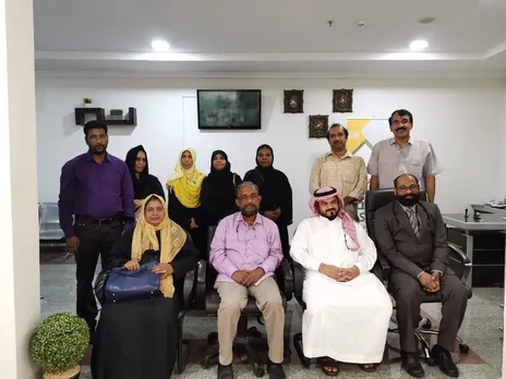 ദമ്മാമിലെ വനിതാ അഭയകേന്ദ്രം സത്യൻ മൊകേരി സന്ദർശിച്ചു.