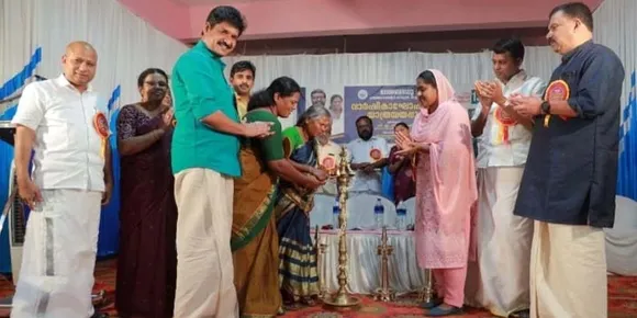 തച്ചമ്പാറ ദേശബന്ധു ഹയർ സെക്കന്‍ററി സ്കൂളില്‍ വിരമിക്കുന്ന അദ്ധ്യാപകർക്കുള്ള യാത്രയയപ്പും 66-ാം വാർഷികാഘോഷവും നടത്തി