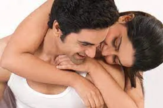 സന്തോഷകരവും ആരോഗ്യകരവുമായ സെക്‌സ് ലൈഫിന് സഹായിക്കുന്ന ഘടകങ്ങൾ അറിയാം