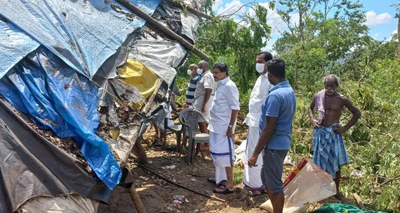 കരൂരില്‍ ശക്തമായ കാറ്റിലും മഴയിലും നാശനഷ്ടം; അടിയന്തിര സഹായം എത്തിക്കണം - ജോസ് കെ.മാണി
