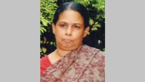 തൊടുപുഴ തുടങ്ങനാട്‌ കുമ്പളാങ്കല്‍ റോസിലി നിര്യാതയായി