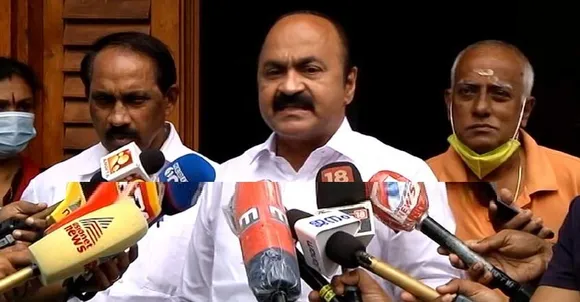 പൊലീസ് പ്രതിക്കൂട്ടിലാകുന്ന ഒറ്റപ്പെട്ട സംഭവങ്ങള്‍ കേരളത്തില്‍ തമാശയായി മാറി; പൊലീസിനെ രാഷ്ട്രീയ വല്‍കരിച്ചതിന്‍റെ ദുരന്തഫലമാണ് ഇപ്പോള്‍ കാണുന്നതെന്ന് വി ഡി സതീശൻ