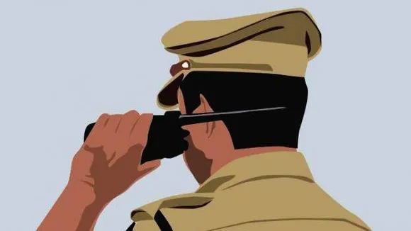 ആരോപണ വിധേയനായ സിവില്‍ പോലീസ് ഓഫീസറെ കണ്ണൂരിലേക്കു സ്ഥലംമാറ്റി