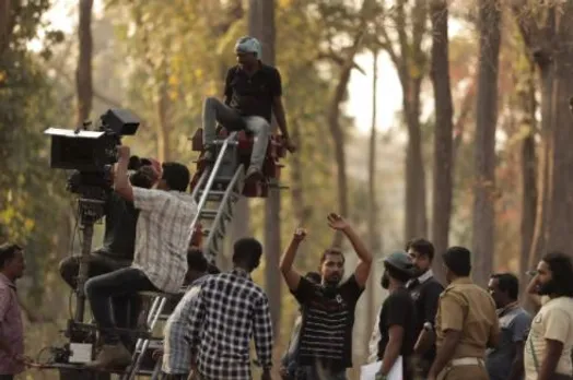 സംസ്ഥാനത്ത് നിര്‍ത്തിവച്ചിരുന്ന സിനിമ ഷൂട്ടിംഗ് നാളെ മുതല്‍ വീണ്ടും തുടങ്ങും;മാര്‍ഗരേഖ പുറത്തിറങ്ങി